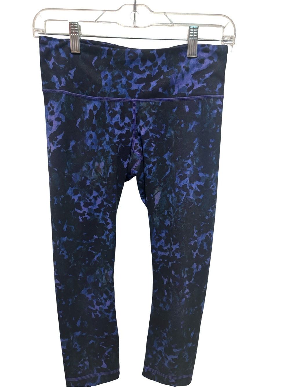 Lululemon Wunder Under Crop Leggings Purple Black Camo Size 6- Like New